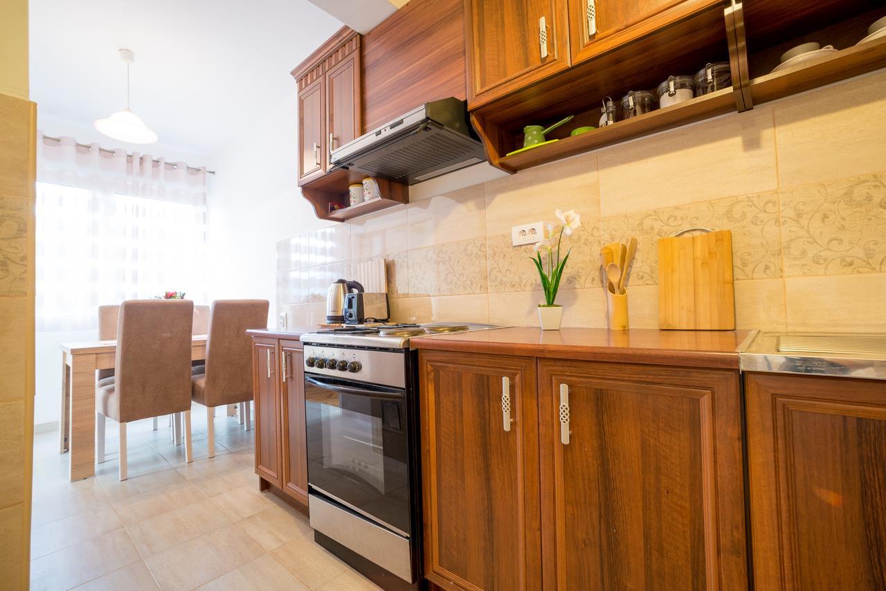 Apartman Andjela 티바트 외부 사진
