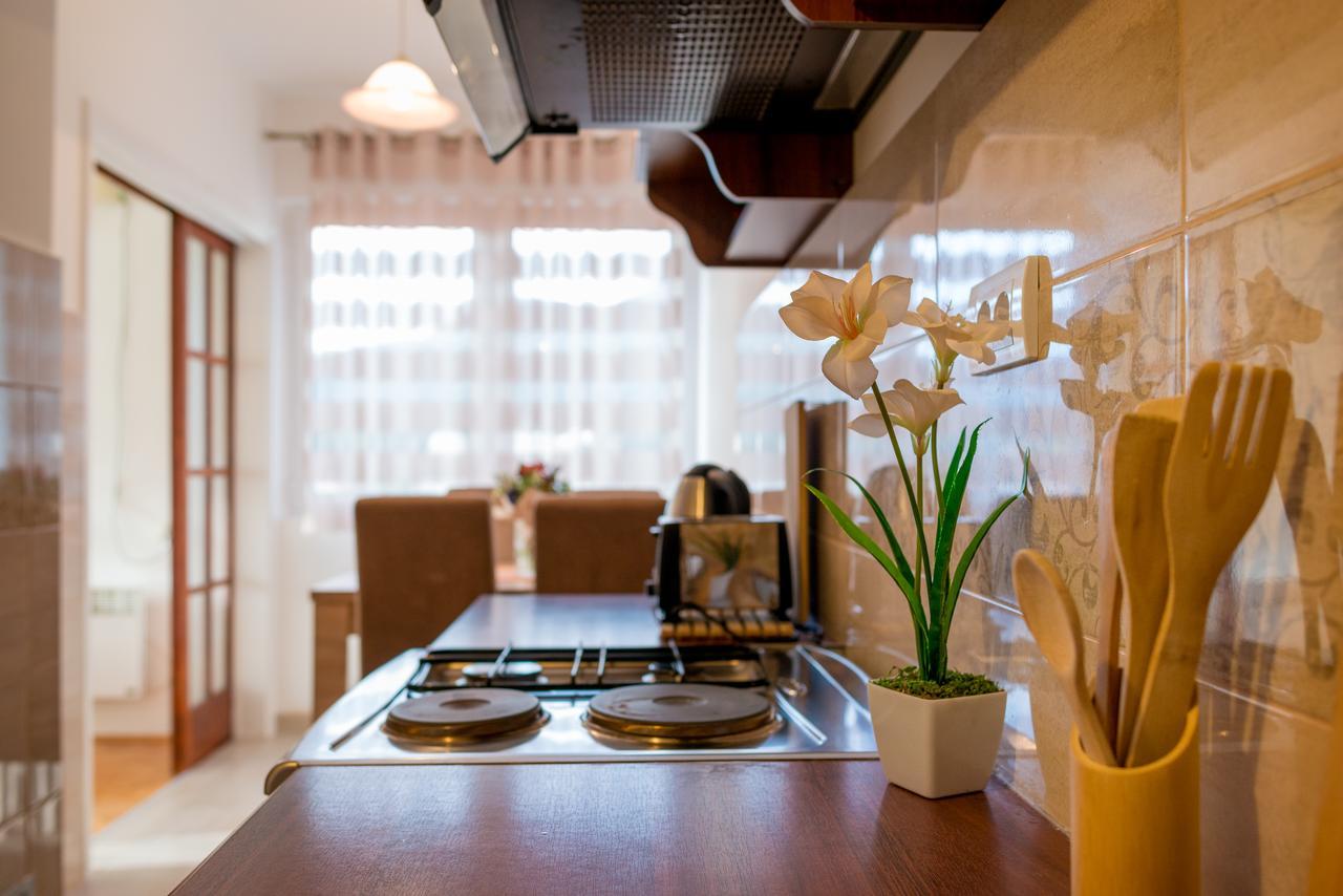 Apartman Andjela 티바트 외부 사진